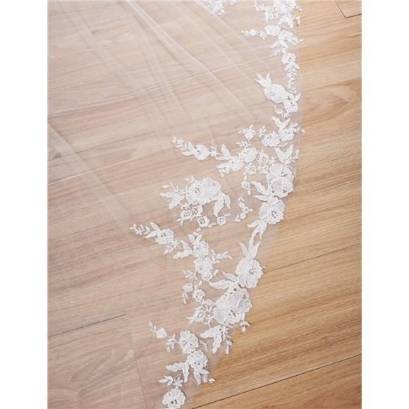Long 1 Tier Lace Wedding Bridal Veil With Metal Comb For Women